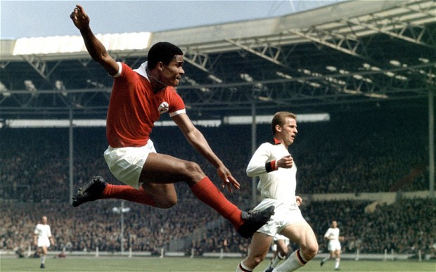 Eusébio scoring the opening goal in the European cup final against AC Milan at Wembley in May of 1963