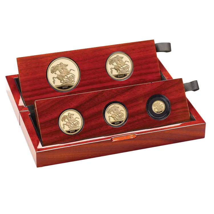 2027 Five Sovereign Piece Brilliant Uncirculated coin with reverse frosted field, in its wooden presentation case